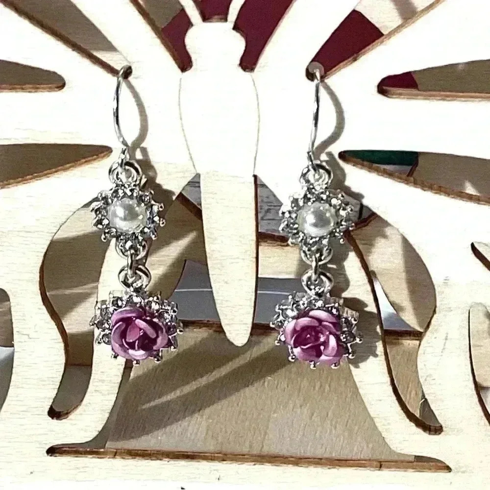 Avon Rose Pink Silver earrings - Picture 3 of 5